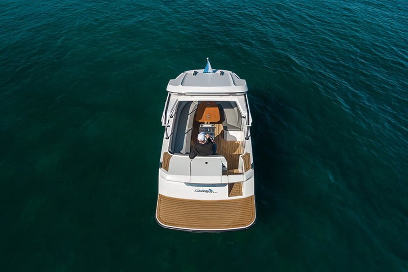 Alfastreeet-Marine-21-Open-Electric-153-1